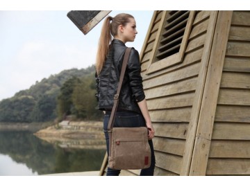 Troop London TRP0219 Klasická taška přes rameno - Černá