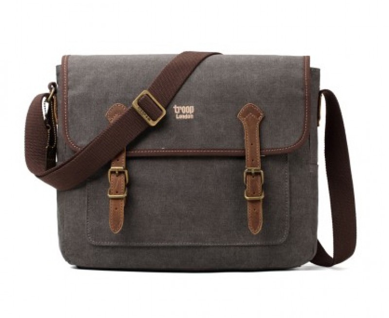 Troop London TRP0410 Větší brašna přes rameno - Washed Black